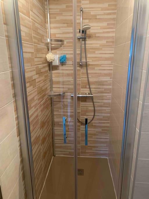 Appartement Familial En Bord De Mer Ла-Сейн-сюр-Мер Экстерьер фото