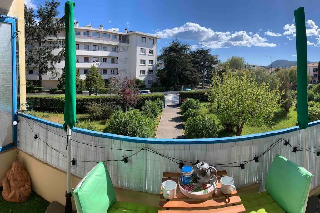 Appartement Familial En Bord De Mer Ла-Сейн-сюр-Мер Экстерьер фото